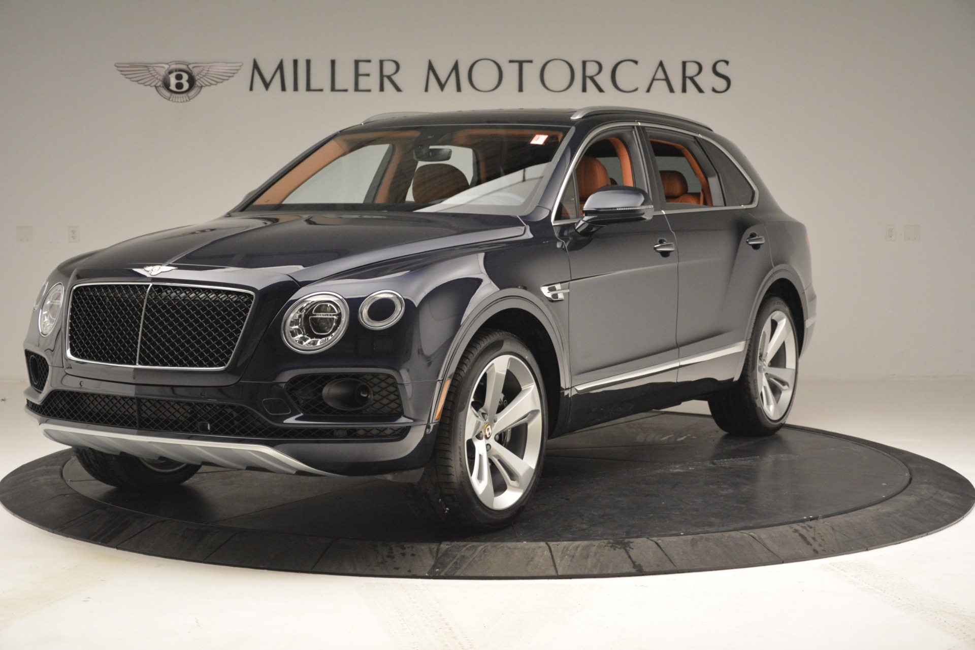 New 2019 Bentley Bentayga V8 for sale Sold at McLaren Greenwich in Greenwich CT 06830 1