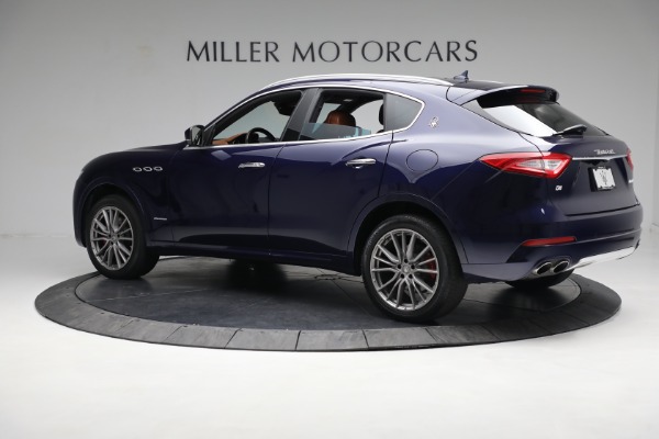 Used 2019 Maserati Levante Q4 GranLusso for sale Sold at McLaren Greenwich in Greenwich CT 06830 4