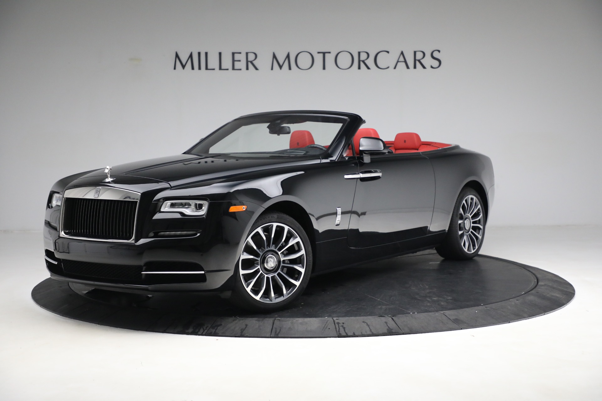 Used 2019 Rolls-Royce Dawn for sale $379,900 at McLaren Greenwich in Greenwich CT 06830 1