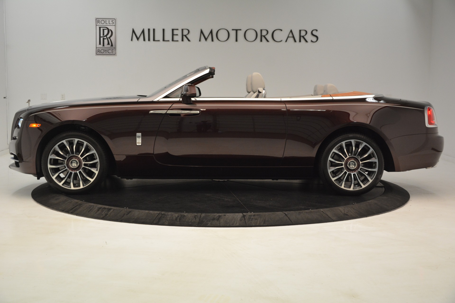 PreOwned 2019 RollsRoyce Dawn Black Badge For Sale   Miller Motorcars  Stock R555