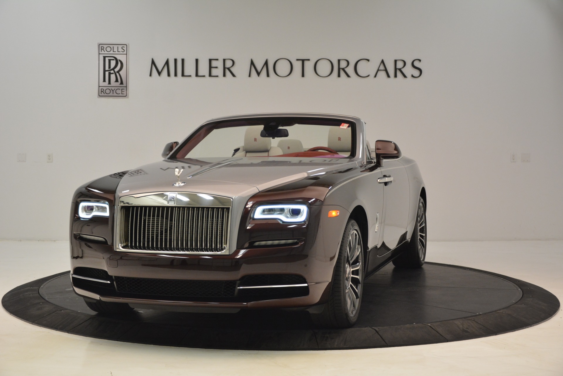 New 2019 Rolls-Royce Dawn for sale Sold at McLaren Greenwich in Greenwich CT 06830 1