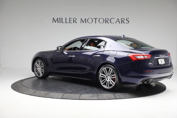 Used 2019 Maserati Ghibli S Q4 for sale Sold at McLaren Greenwich in Greenwich CT 06830 3