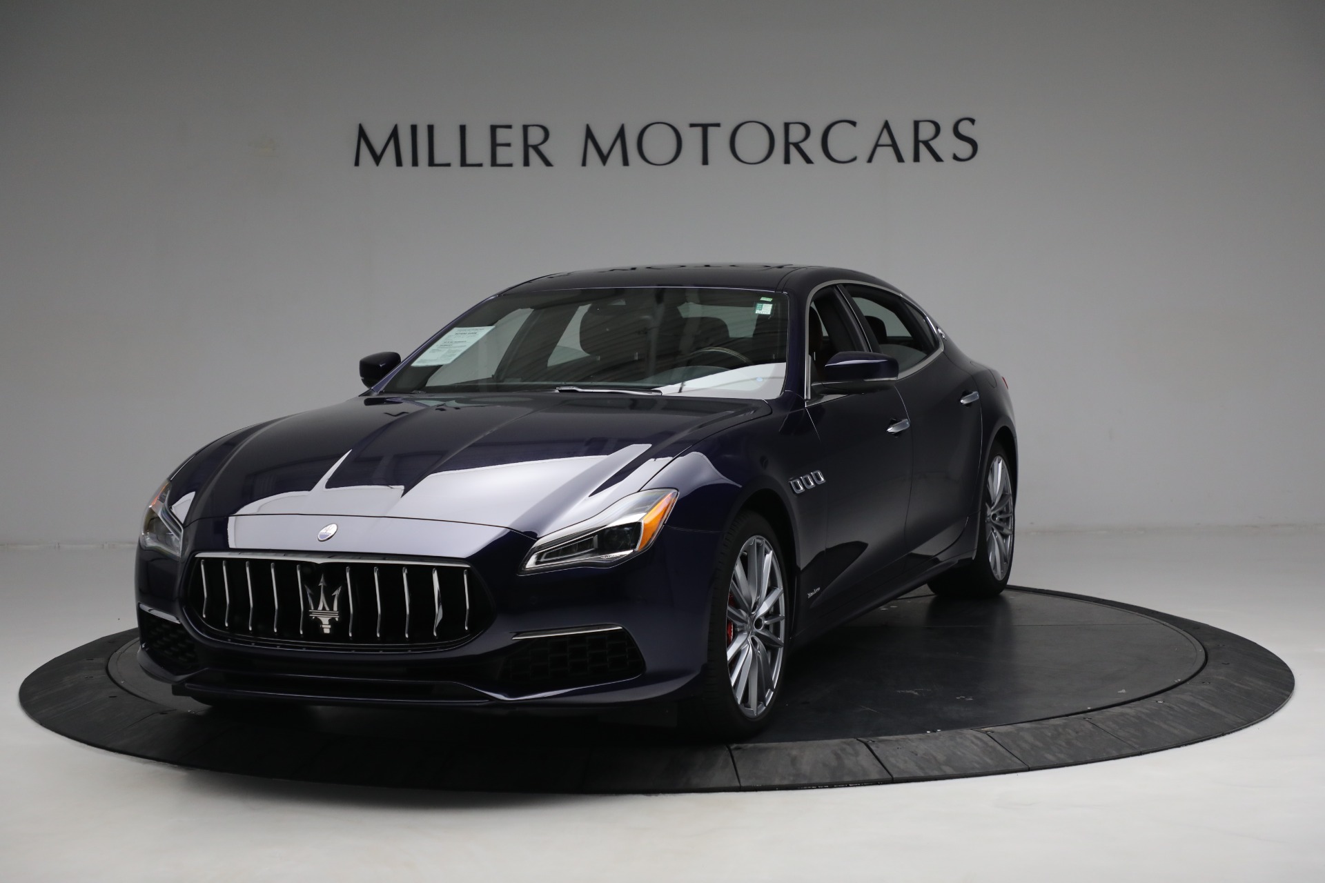 New 2019 Maserati Quattroporte S Q4 GranLusso for sale Sold at McLaren Greenwich in Greenwich CT 06830 1