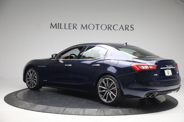 Used 2019 Maserati Ghibli S Q4 GranLusso for sale Sold at McLaren Greenwich in Greenwich CT 06830 4