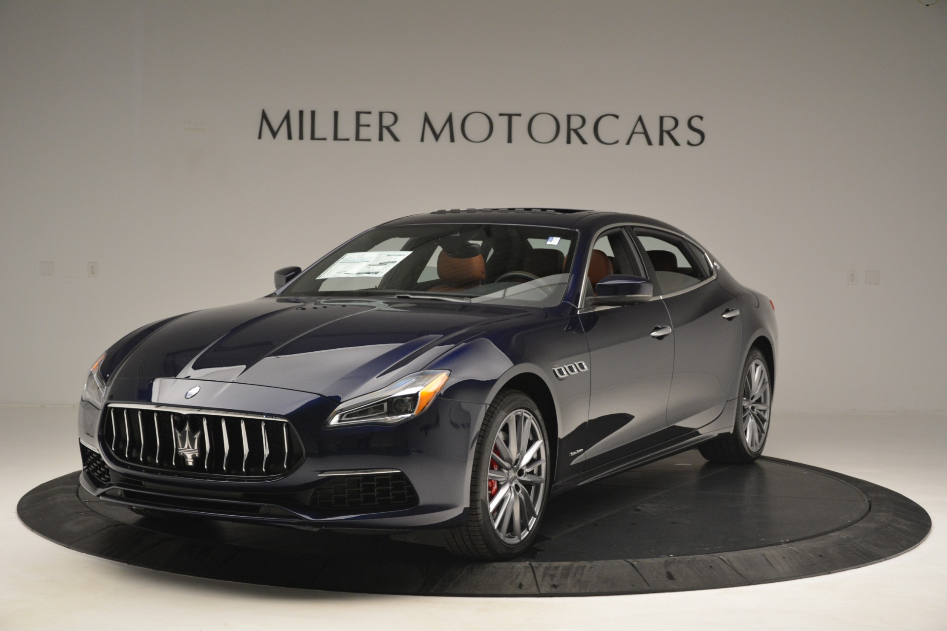 New 2019 Maserati Quattroporte S Q4 GranLusso for sale Sold at McLaren Greenwich in Greenwich CT 06830 1