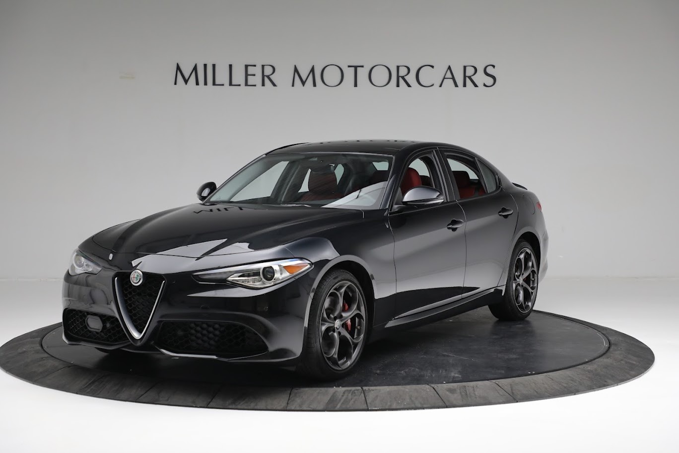 Used 2019 Alfa Romeo Giulia Ti Sport Q4 for sale Sold at McLaren Greenwich in Greenwich CT 06830 1