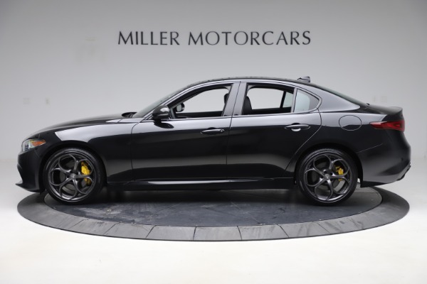 Used 2019 Alfa Romeo Giulia Sport Q4 for sale Sold at McLaren Greenwich in Greenwich CT 06830 3