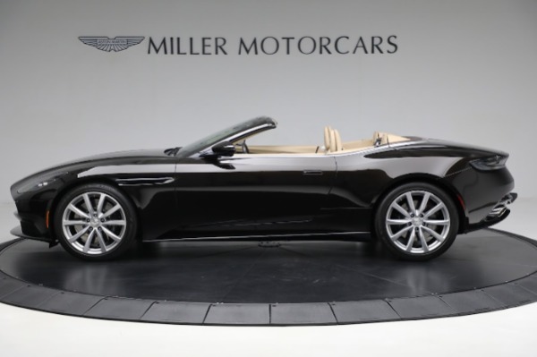 Used 2019 Aston Martin DB11 V8 for sale Sold at McLaren Greenwich in Greenwich CT 06830 2