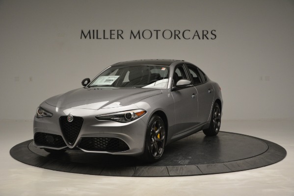 New 2019 Alfa Romeo Giulia Sport Q4 for sale Sold at McLaren Greenwich in Greenwich CT 06830 1