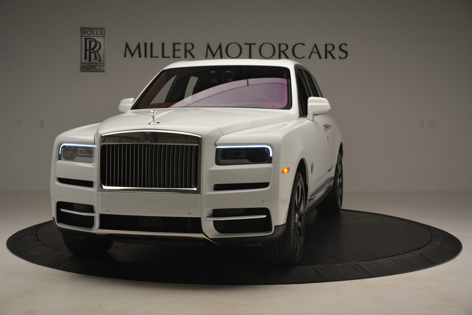 Used 2019 Rolls-Royce Cullinan for sale Sold at McLaren Greenwich in Greenwich CT 06830 1