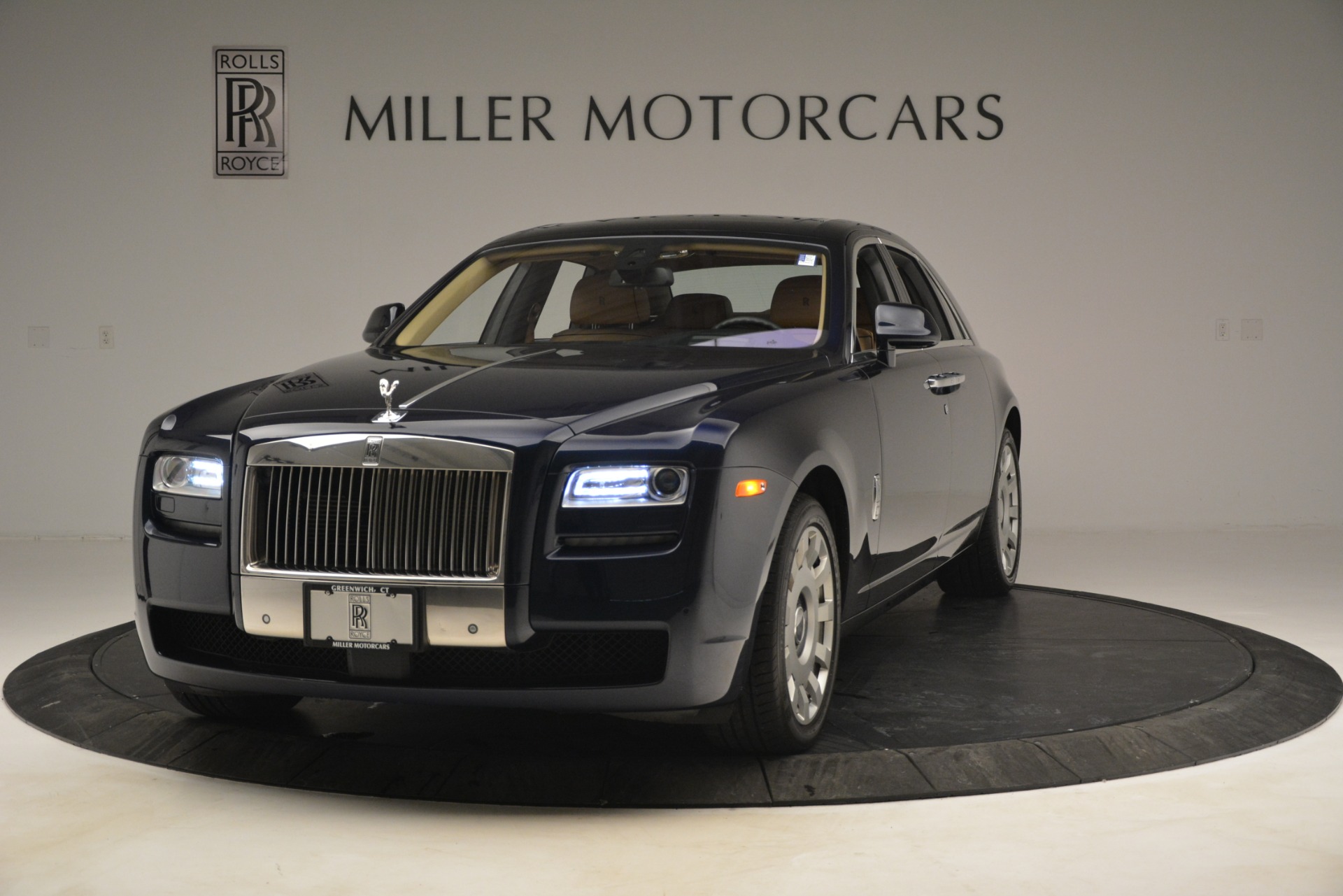 Used 2014 Rolls-Royce Ghost for sale Sold at McLaren Greenwich in Greenwich CT 06830 1
