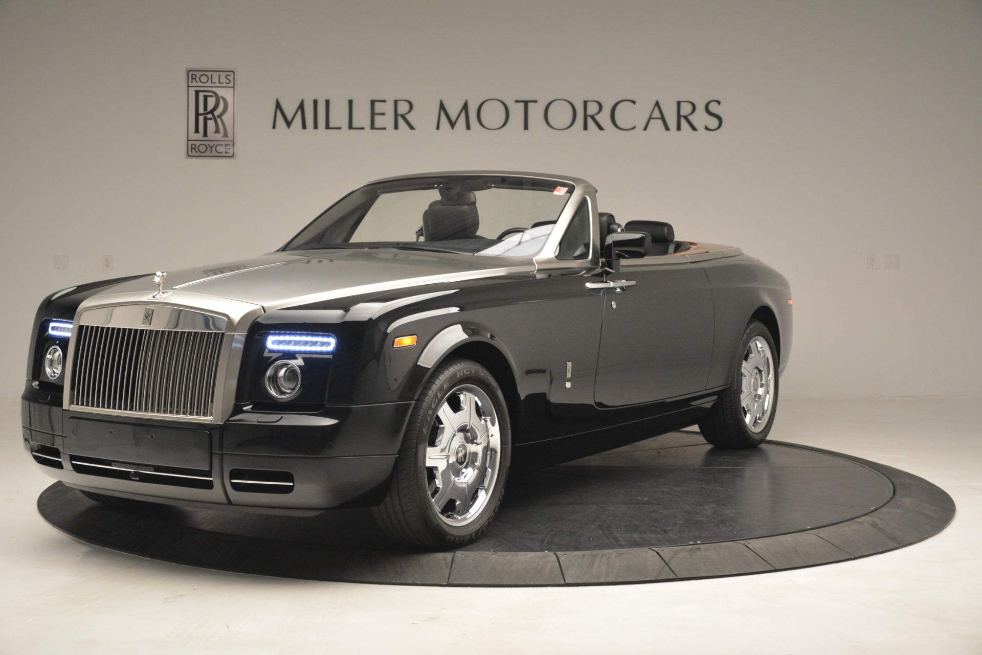 200812 RollsRoyce Phantom Coupe and Drophead Coupe  Consumer Guide Auto