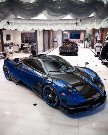 Used 2017 Pagani Huayra BC for sale Sold at McLaren Greenwich in Greenwich CT 06830 4