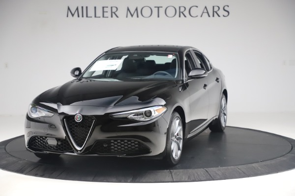 New 2019 Alfa Romeo Giulia Q4 for sale Sold at McLaren Greenwich in Greenwich CT 06830 1