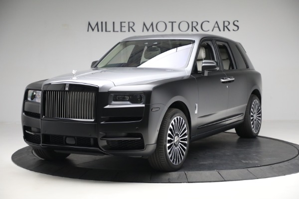 Used 2019 Rolls-Royce Cullinan for sale $329,900 at McLaren Greenwich in Greenwich CT 06830 1