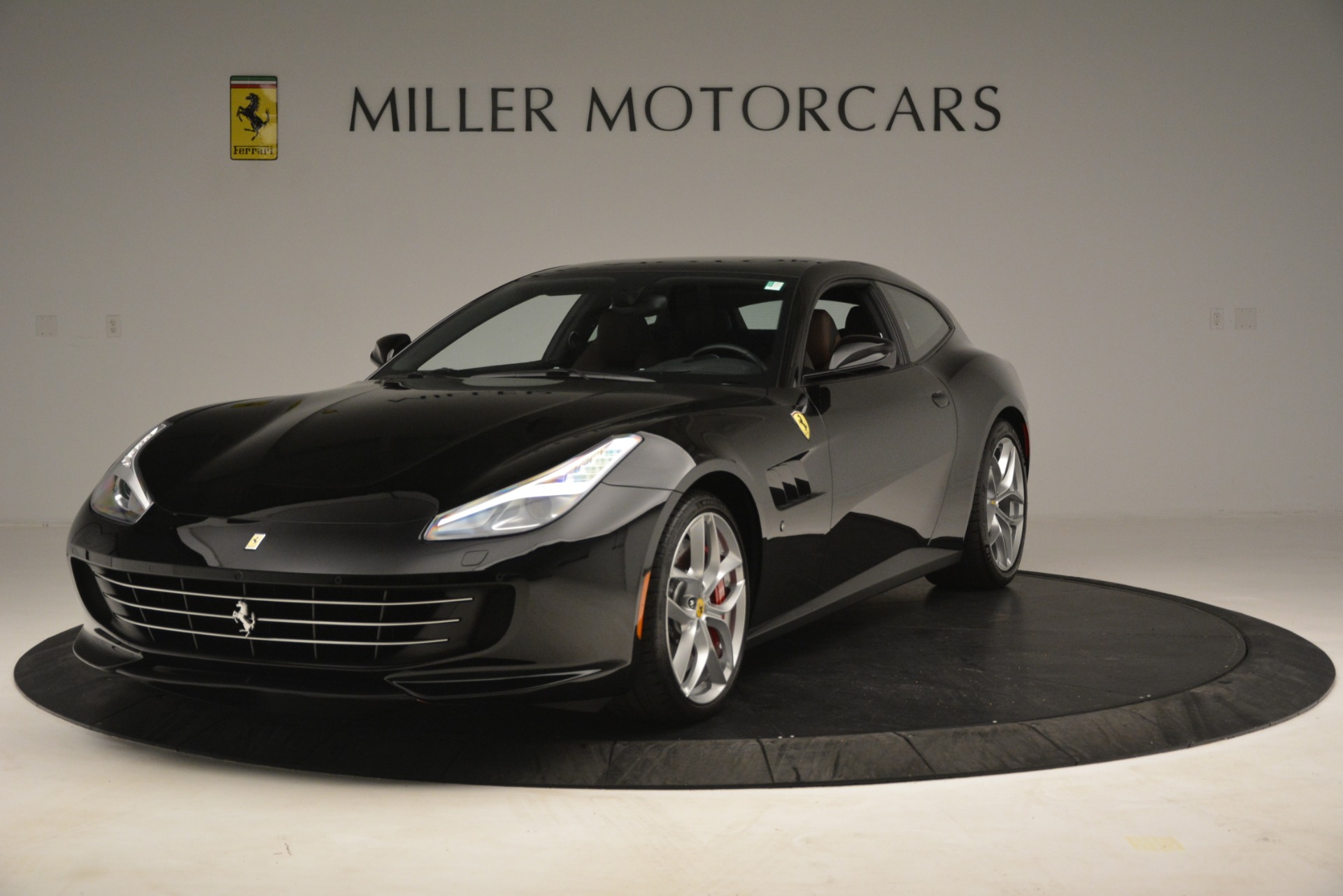 Used 2018 Ferrari GTC4Lusso T for sale Sold at McLaren Greenwich in Greenwich CT 06830 1