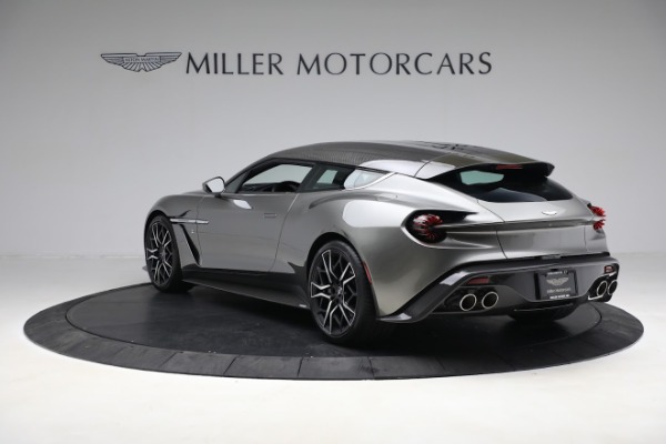 Used 2019 Aston Martin Vanquish Zagato Shooting Brake for sale $699,900 at McLaren Greenwich in Greenwich CT 06830 4