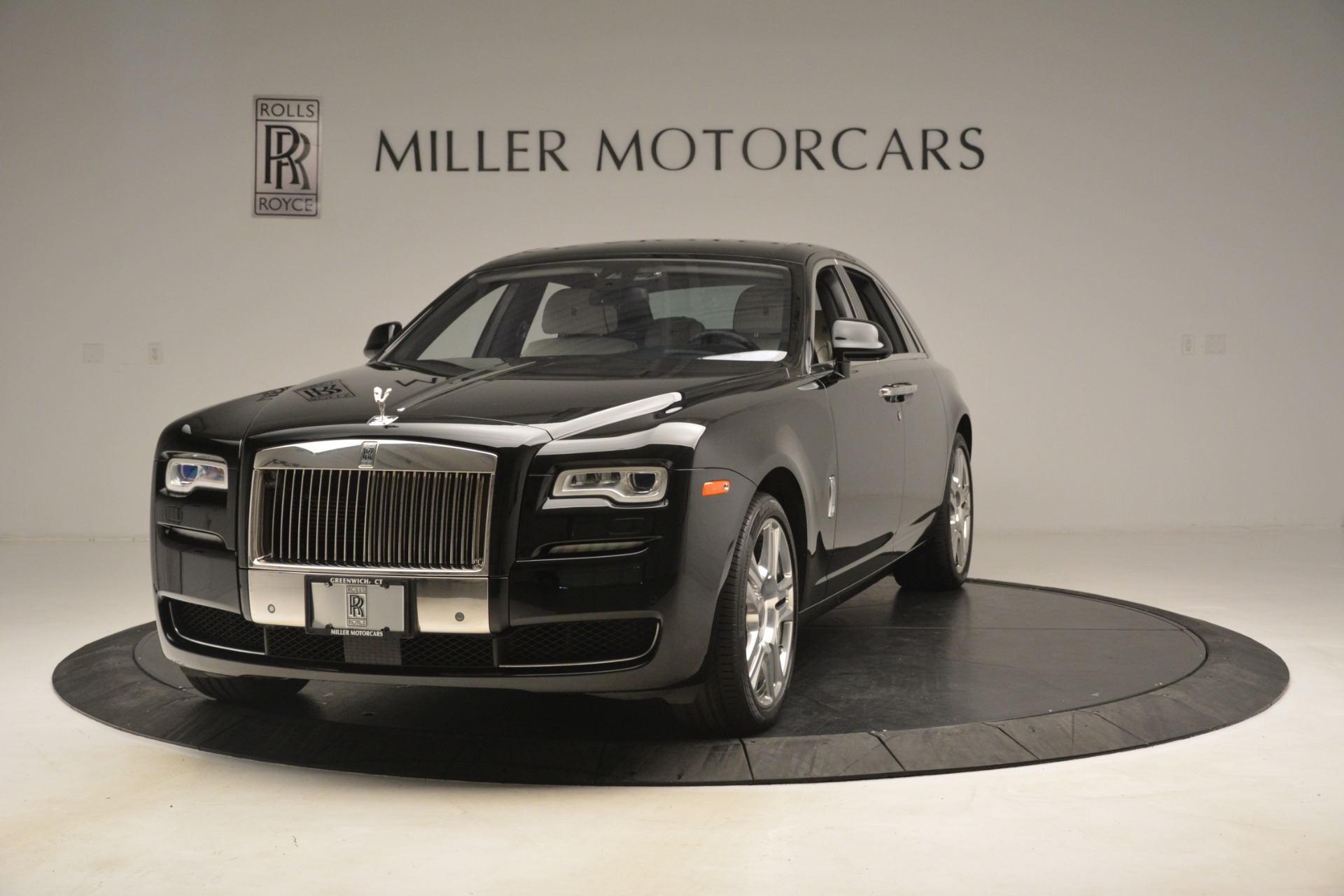 Used 2016 Rolls-Royce Ghost for sale Sold at McLaren Greenwich in Greenwich CT 06830 1