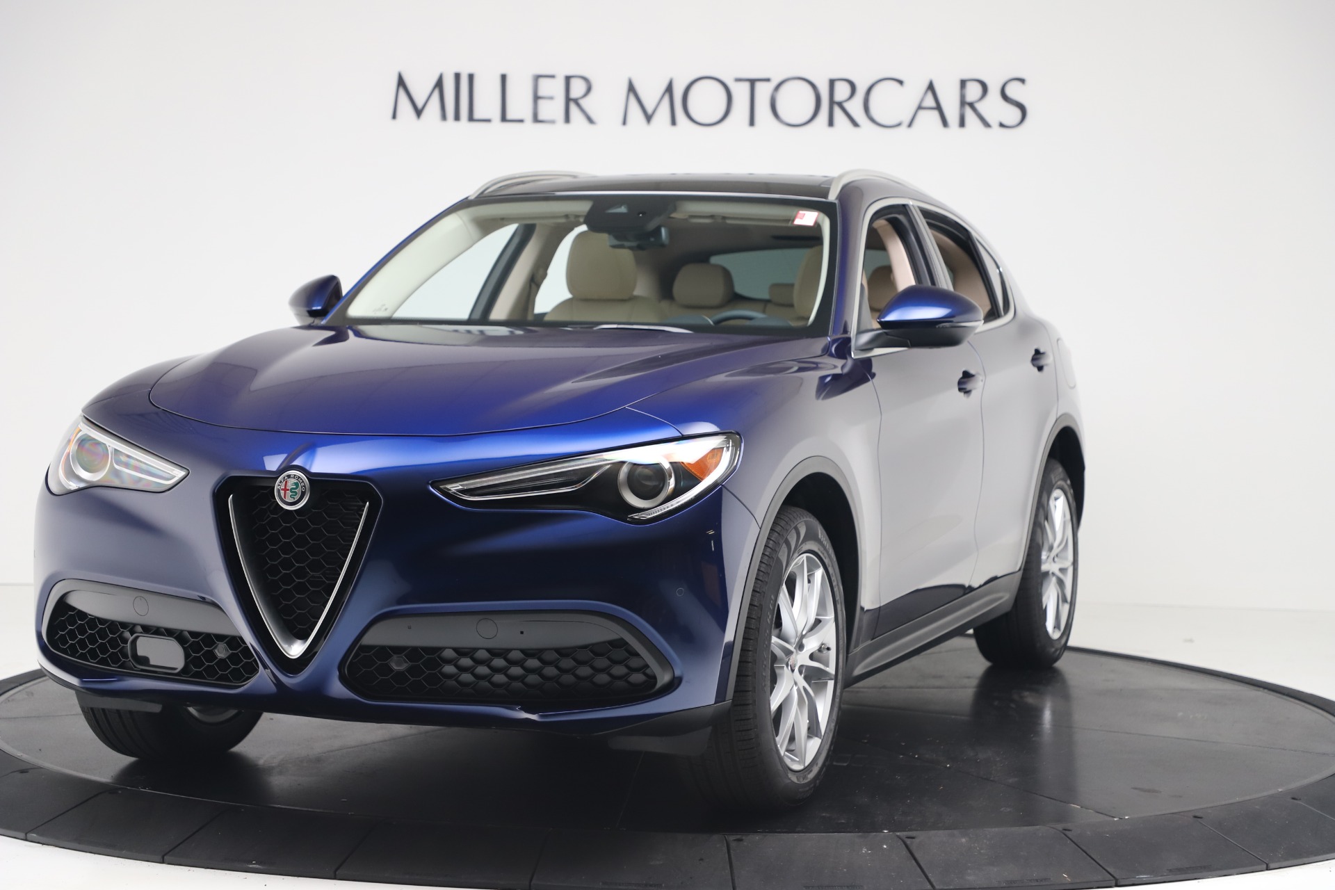 New 2019 Alfa Romeo Stelvio Ti Lusso Q4 for sale Sold at McLaren Greenwich in Greenwich CT 06830 1