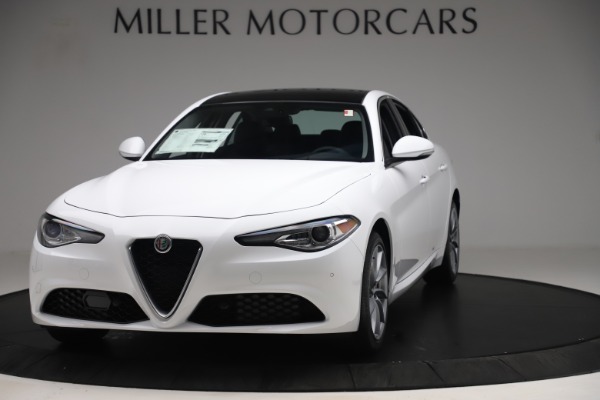 New 2019 Alfa Romeo Giulia Q4 for sale Sold at McLaren Greenwich in Greenwich CT 06830 1