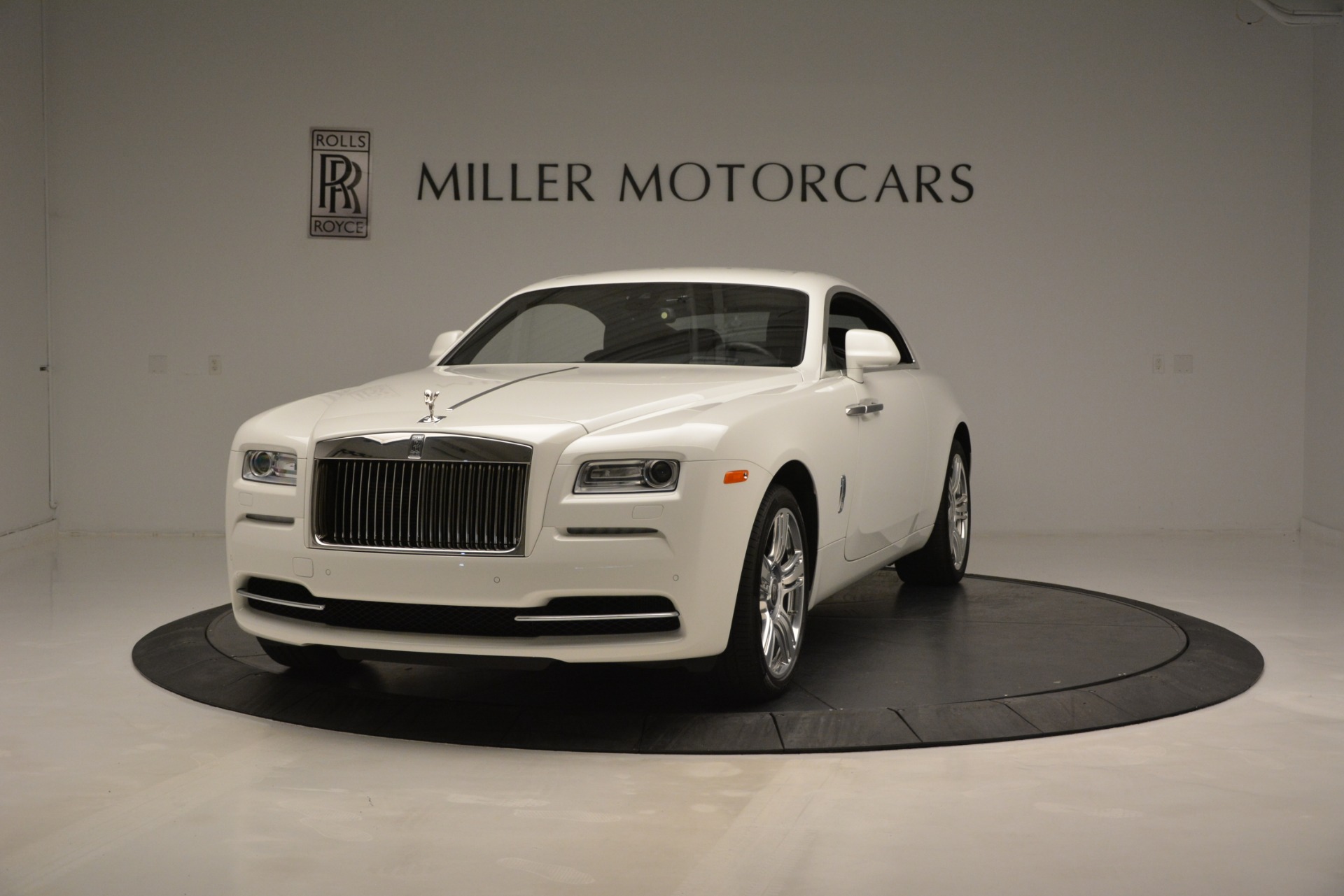 Used 2016 Rolls-Royce Wraith for sale Sold at McLaren Greenwich in Greenwich CT 06830 1