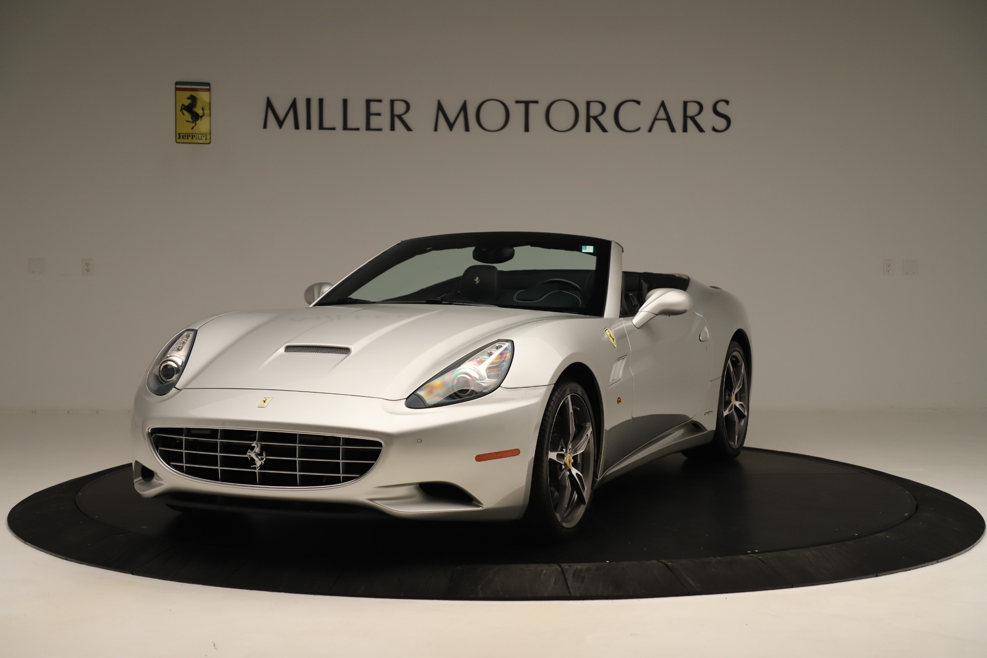 Used 2014 Ferrari California 30 for sale Sold at McLaren Greenwich in Greenwich CT 06830 1