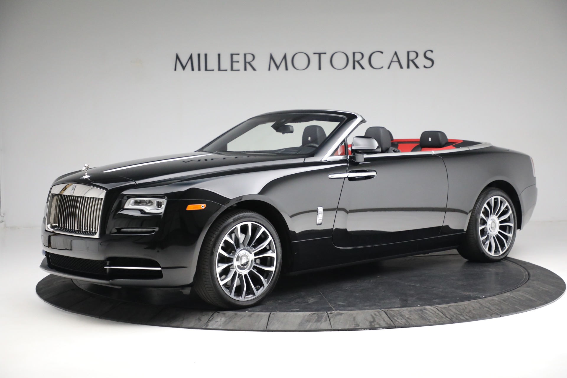 Used 2019 Rolls-Royce Dawn for sale Sold at McLaren Greenwich in Greenwich CT 06830 1