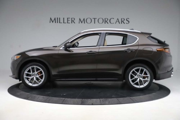 New 2019 Alfa Romeo Stelvio Ti Lusso Q4 for sale Sold at McLaren Greenwich in Greenwich CT 06830 3