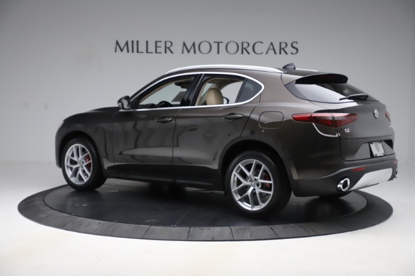 New 2019 Alfa Romeo Stelvio Ti Lusso Q4 for sale Sold at McLaren Greenwich in Greenwich CT 06830 4