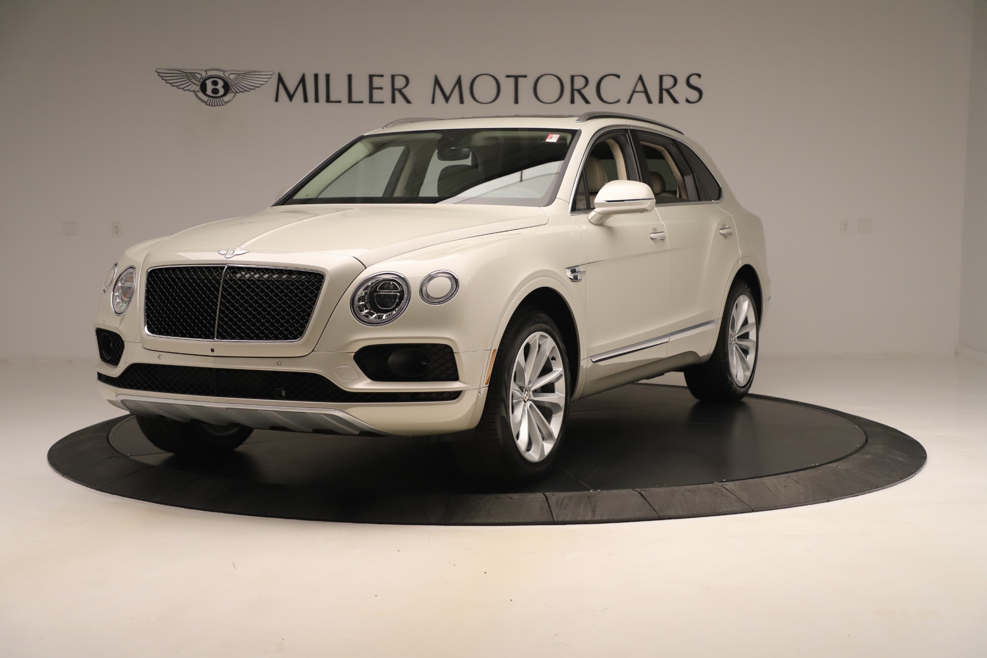 Used 2020 Bentley Bentayga V8 for sale Sold at McLaren Greenwich in Greenwich CT 06830 1