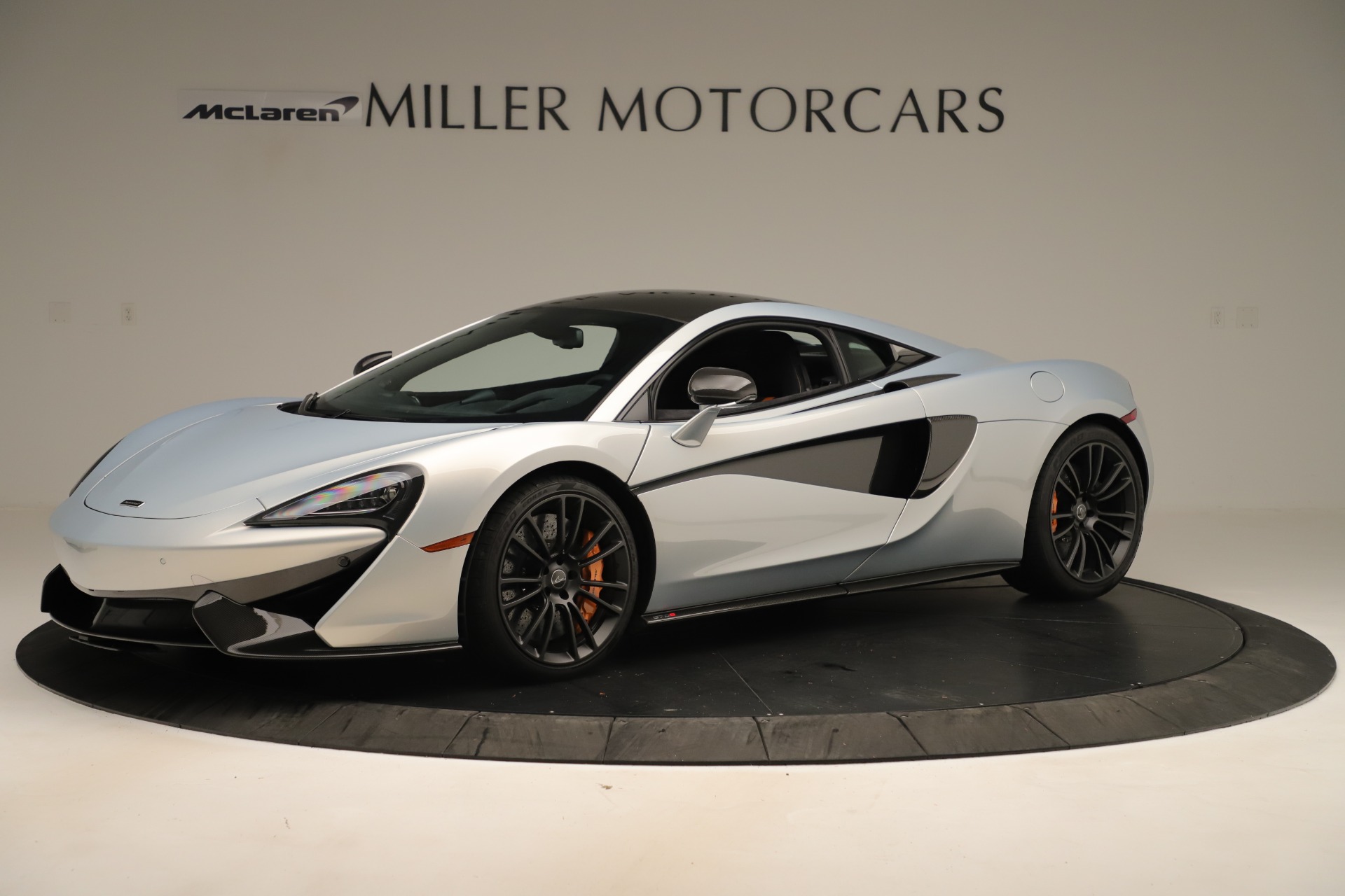 Used 2016 McLaren 570S Coupe for sale Sold at McLaren Greenwich in Greenwich CT 06830 1