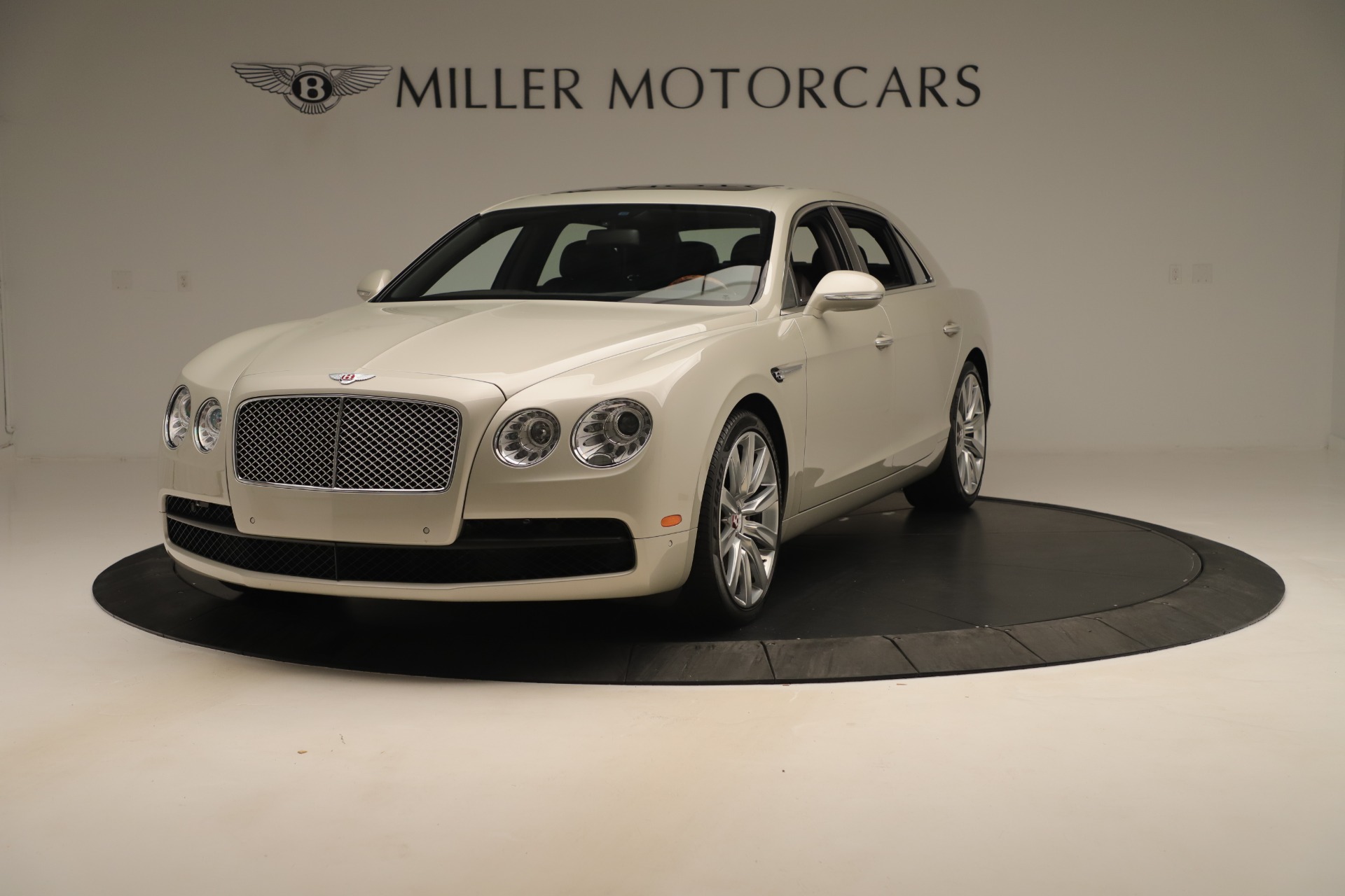 Used 2015 Bentley Flying Spur V8 for sale Sold at McLaren Greenwich in Greenwich CT 06830 1