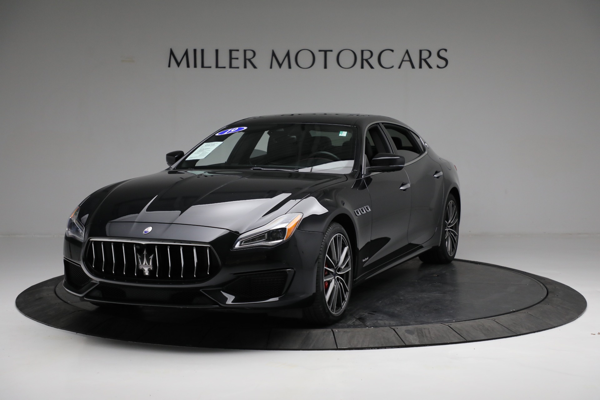 Used 2019 Maserati Quattroporte S Q4 GranSport for sale Sold at McLaren Greenwich in Greenwich CT 06830 1