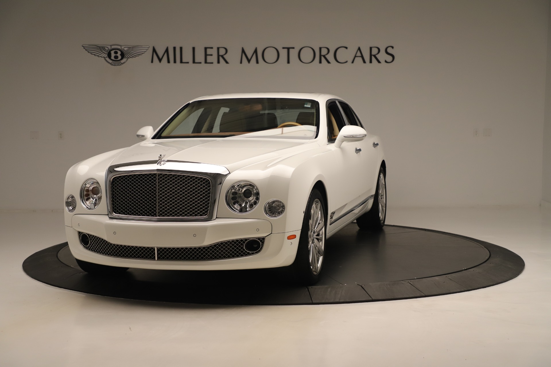 Used 2016 Bentley Mulsanne for sale Sold at McLaren Greenwich in Greenwich CT 06830 1