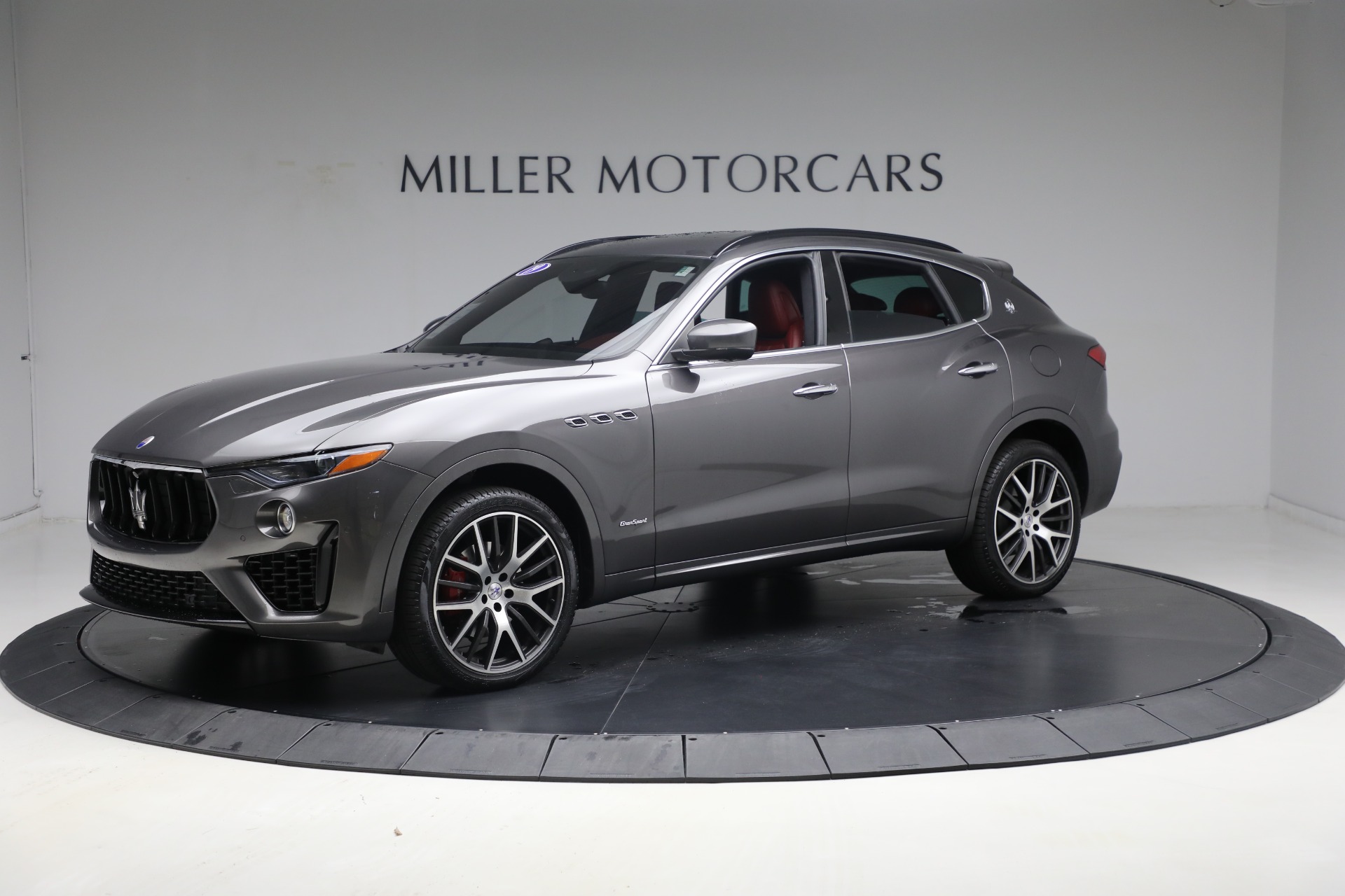 Used 2019 Maserati Levante Q4 GranSport for sale Sold at McLaren Greenwich in Greenwich CT 06830 1