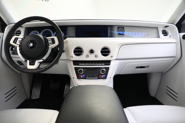 Used 2020 Rolls-Royce Phantom for sale $383,900 at McLaren Greenwich in Greenwich CT 06830 4