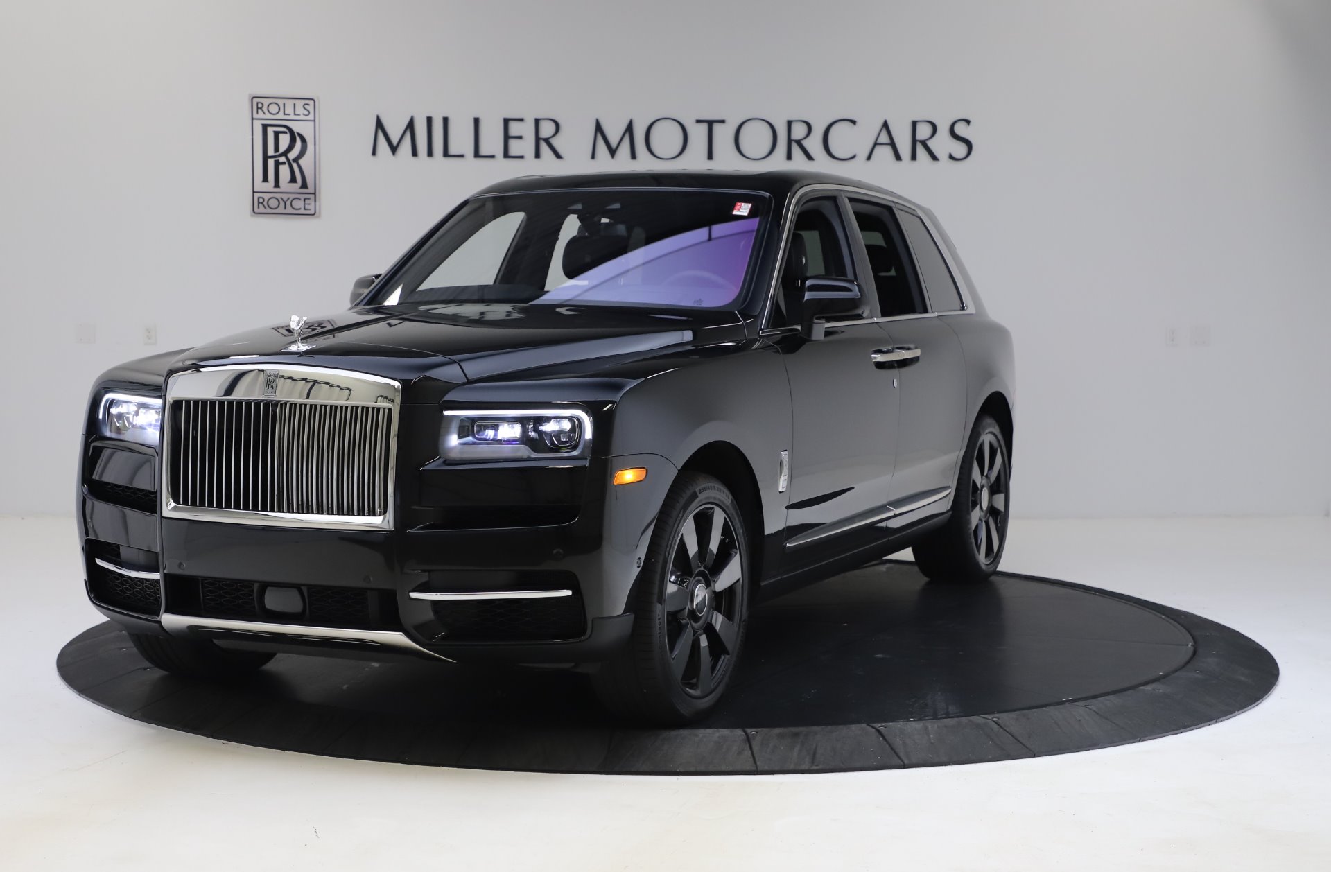 New 2020 Rolls-Royce Cullinan for sale Sold at McLaren Greenwich in Greenwich CT 06830 1