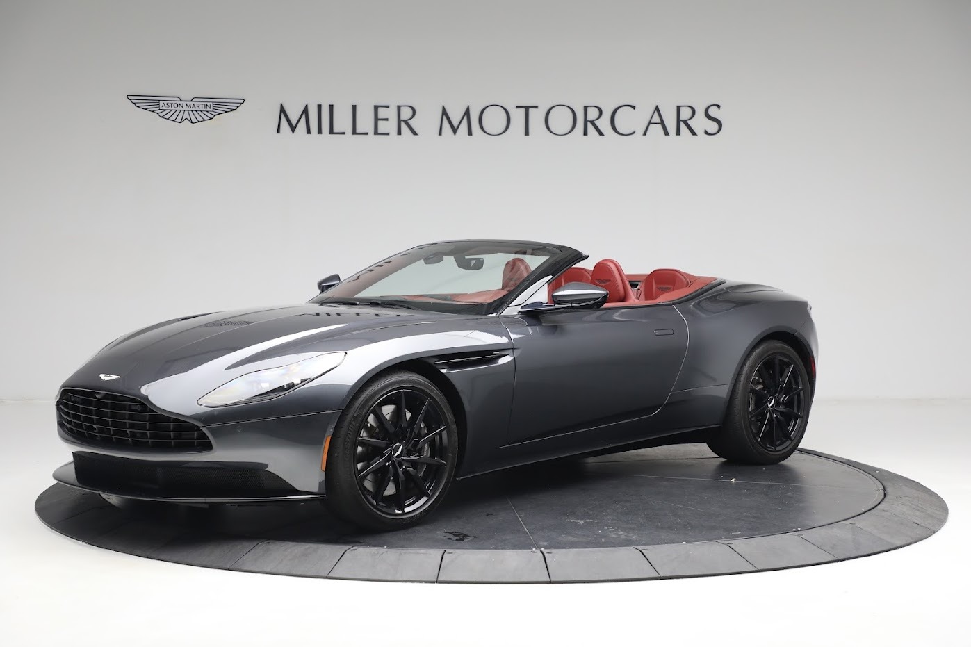 Used 2020 Aston Martin DB11 Volante Convertible for sale $147,900 at McLaren Greenwich in Greenwich CT 06830 1