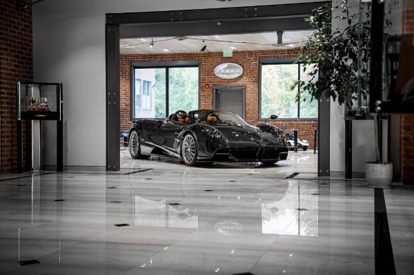 Used 2017 Pagani Huayra Roadster Roadster for sale Sold at McLaren Greenwich in Greenwich CT 06830 4