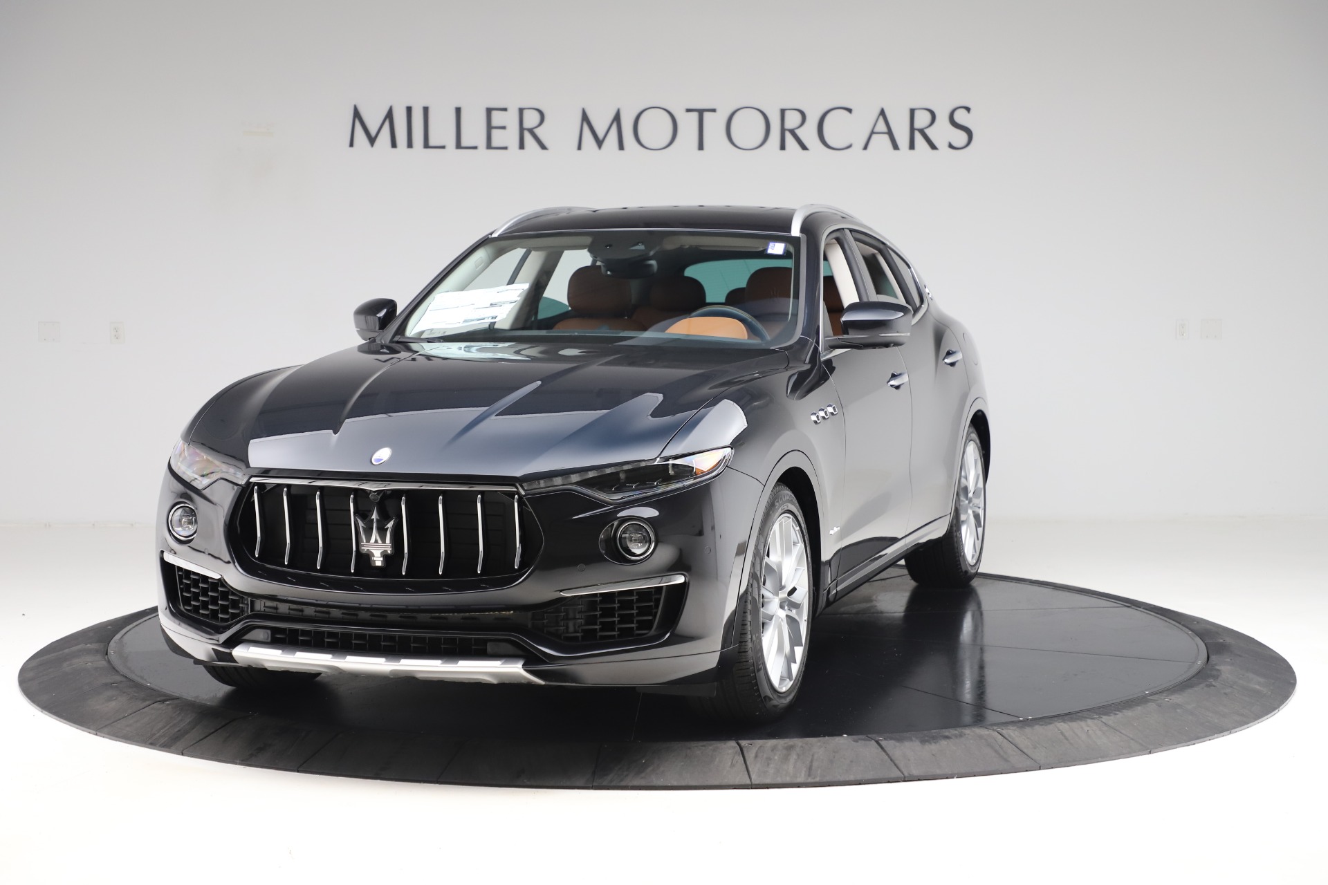 New 2019 Maserati Levante Q4 GranLusso for sale Sold at McLaren Greenwich in Greenwich CT 06830 1