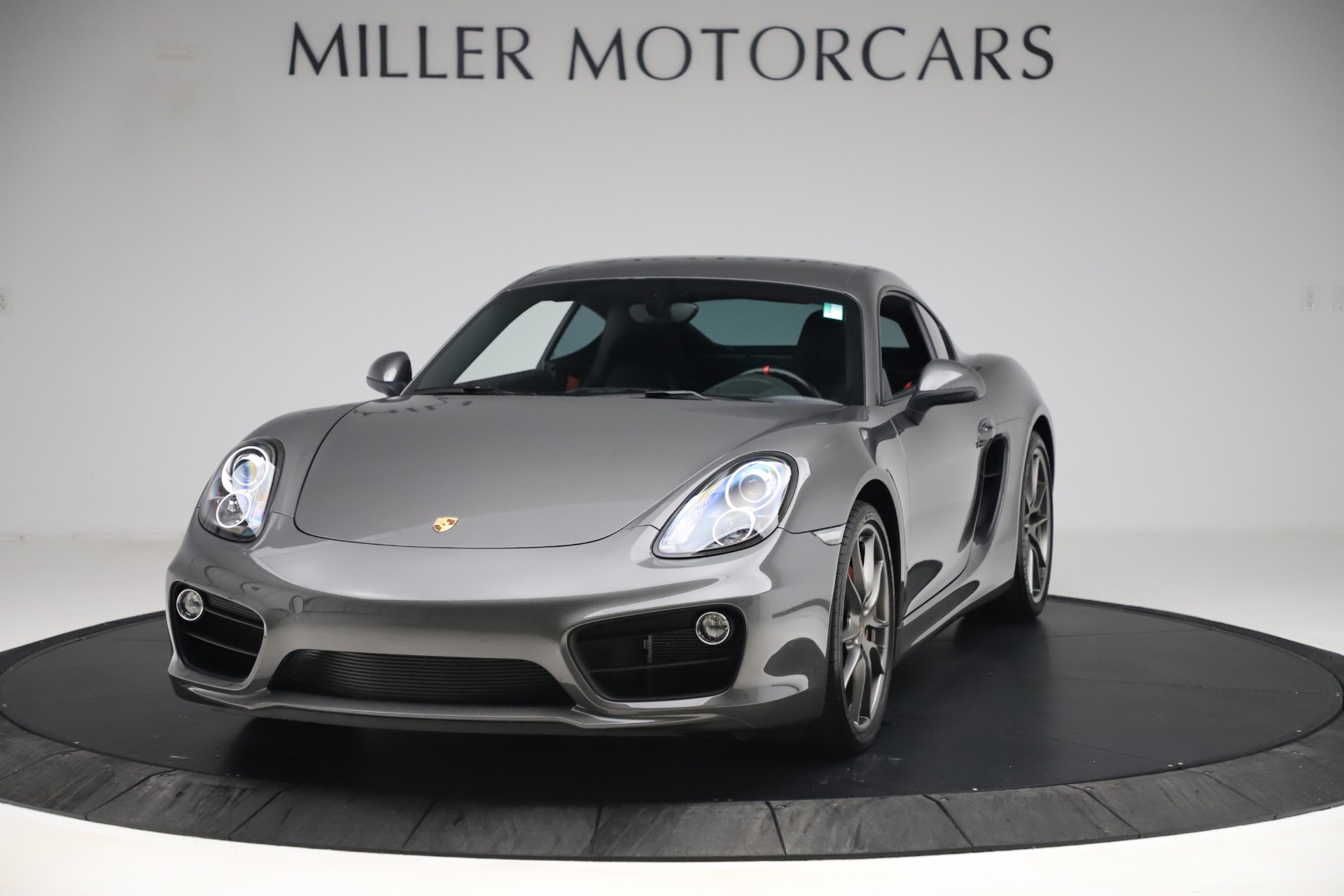 Used 2015 Porsche Cayman S for sale Sold at McLaren Greenwich in Greenwich CT 06830 1