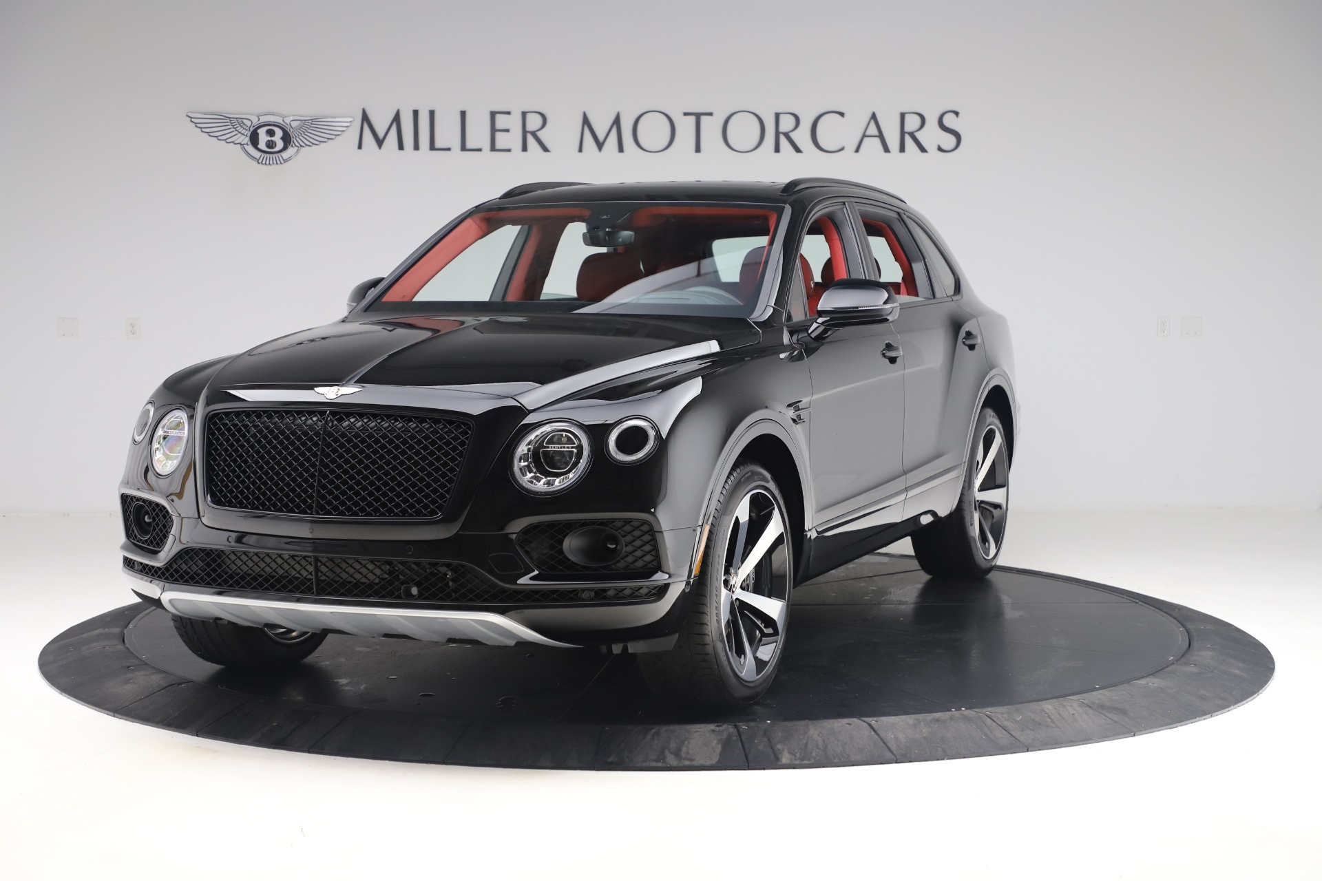 Used 2020 Bentley Bentayga V8 for sale $154,900 at McLaren Greenwich in Greenwich CT 06830 1