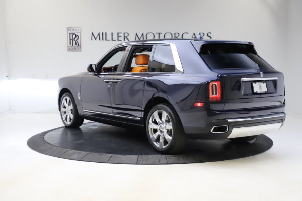 Used 2019 Rolls-Royce Cullinan for sale Sold at McLaren Greenwich in Greenwich CT 06830 4