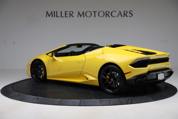 Used 2018 Lamborghini Huracan LP 580-2 Spyder for sale Sold at McLaren Greenwich in Greenwich CT 06830 4