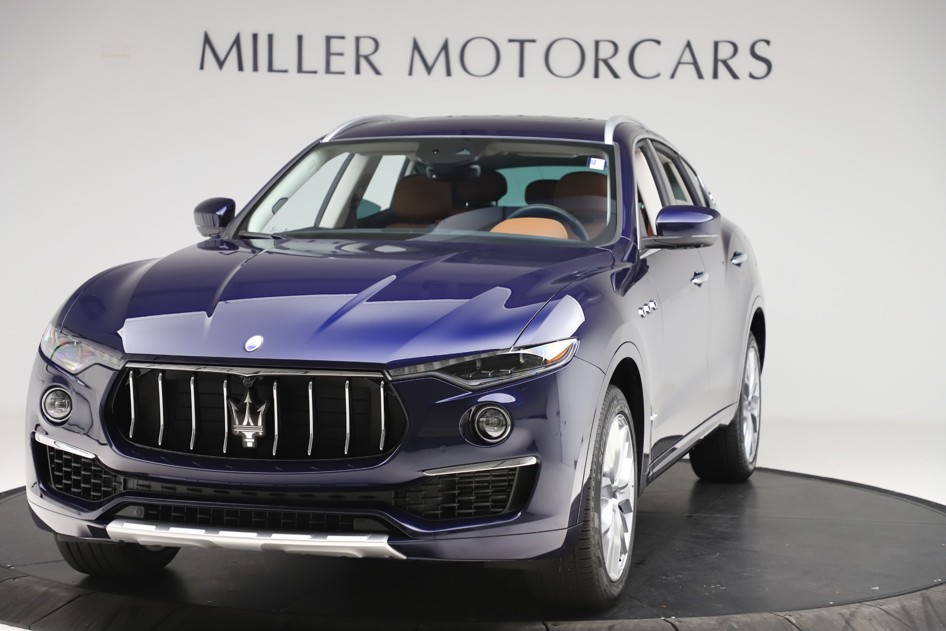 New 2019 Maserati Levante GranLusso for sale Sold at McLaren Greenwich in Greenwich CT 06830 1