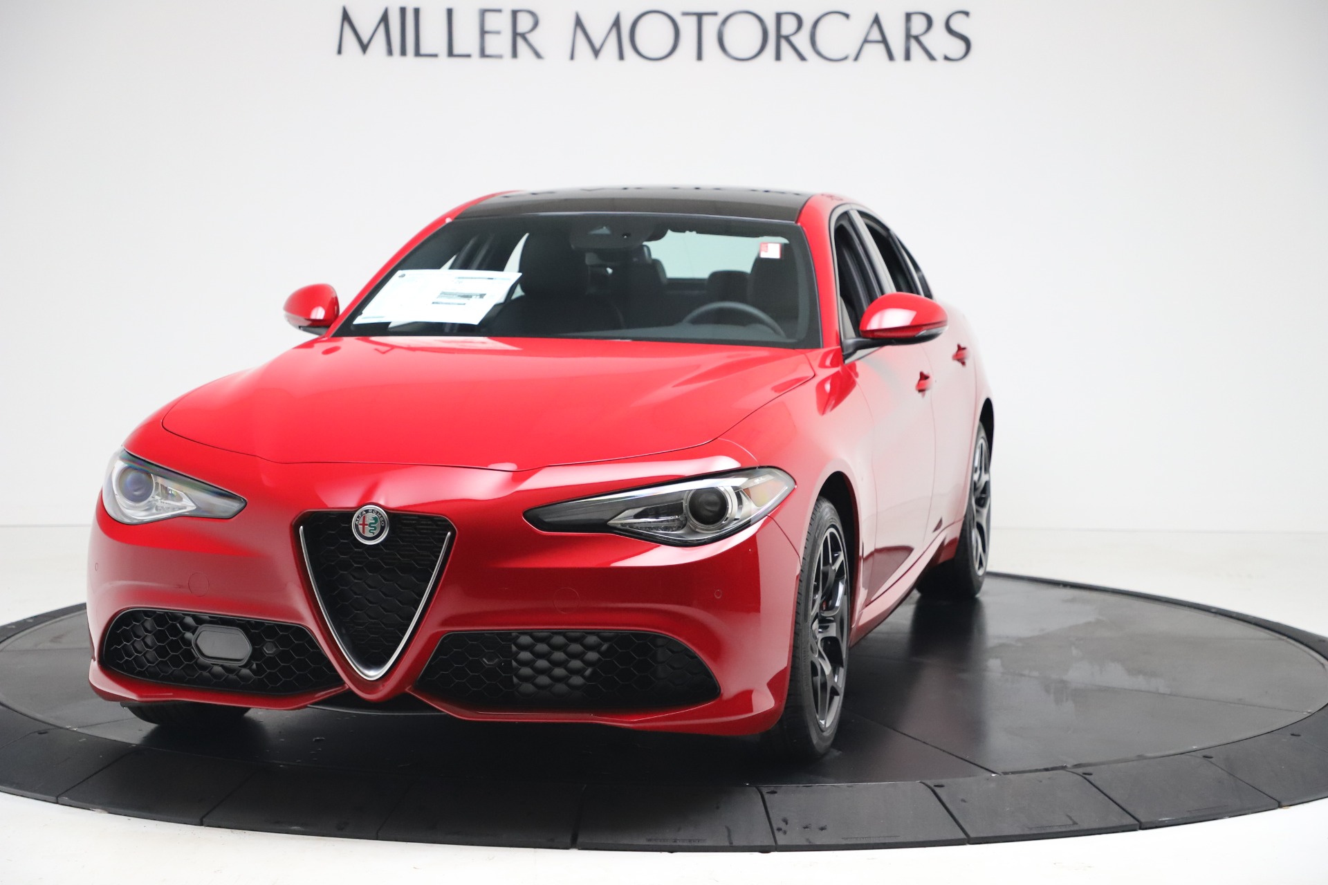 New 2020 Alfa Romeo Giulia Sport Q4 for sale Sold at McLaren Greenwich in Greenwich CT 06830 1