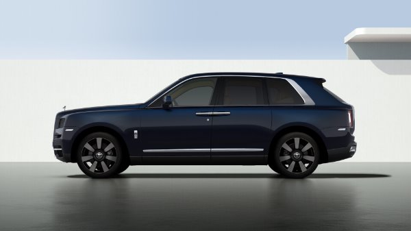 New 2020 Rolls-Royce Cullinan for sale $391,700 at McLaren Greenwich in Greenwich CT 06830 3