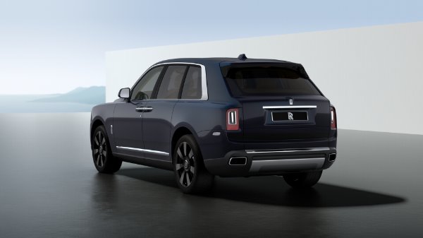 New 2020 Rolls-Royce Cullinan for sale $391,700 at McLaren Greenwich in Greenwich CT 06830 4