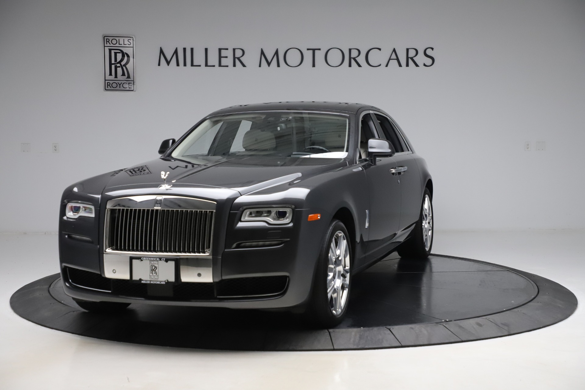 Used 2016 Rolls-Royce Ghost for sale Sold at McLaren Greenwich in Greenwich CT 06830 1