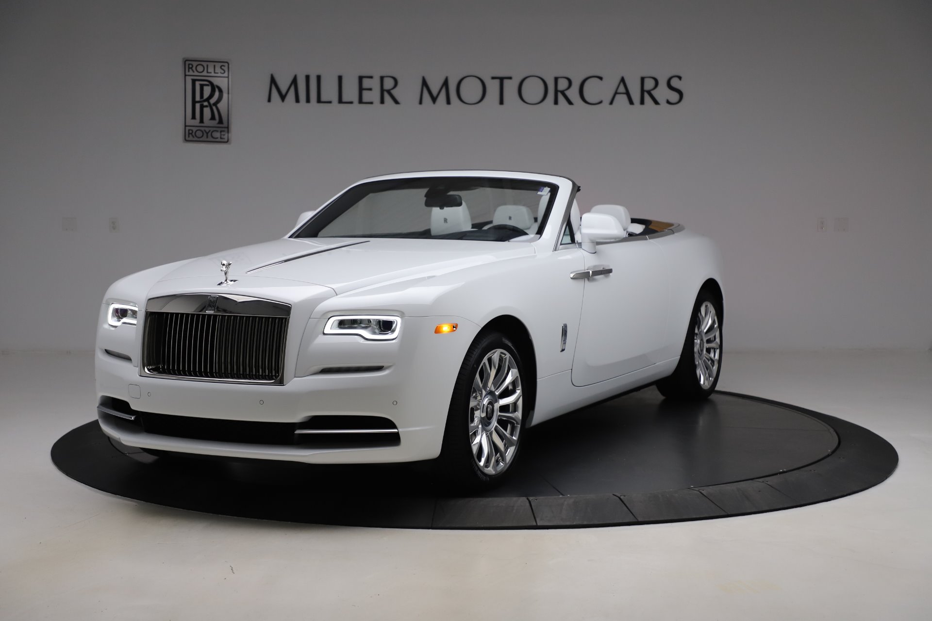 New 2020 Rolls-Royce Dawn for sale Sold at McLaren Greenwich in Greenwich CT 06830 1